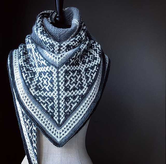 Mosaic shawl knit pattern