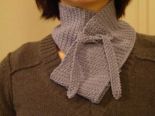 Knitting patterns for neck scarves