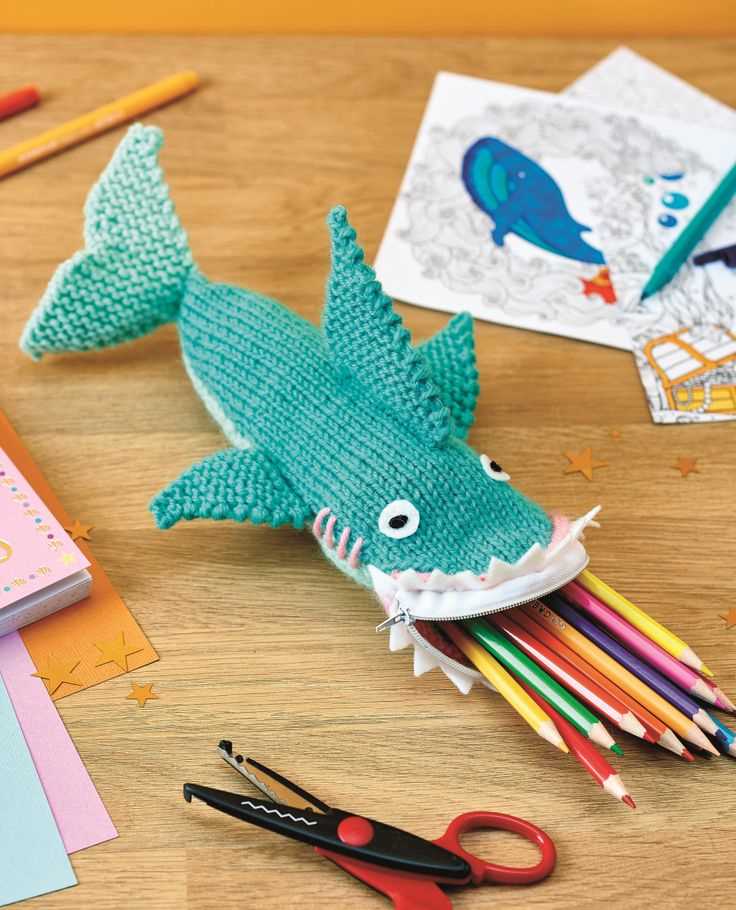 Shark knitting pattern