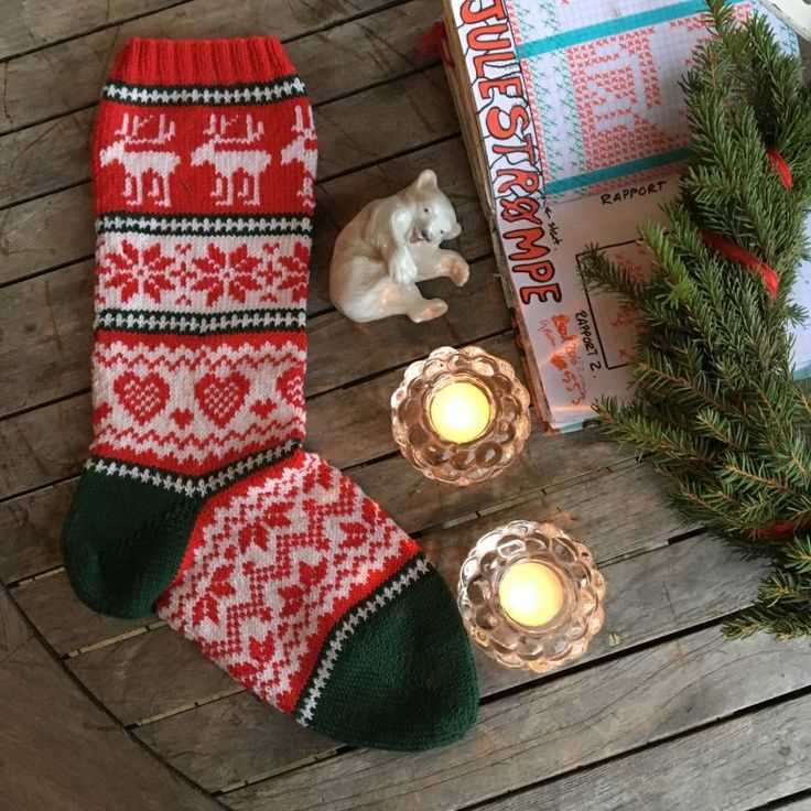 Knitted christmas stockings patterns