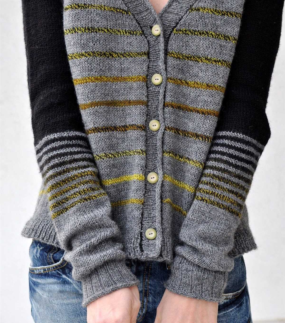 Basic cardigan knitting pattern free