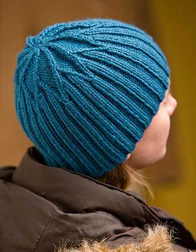 Basic cable knit hat pattern