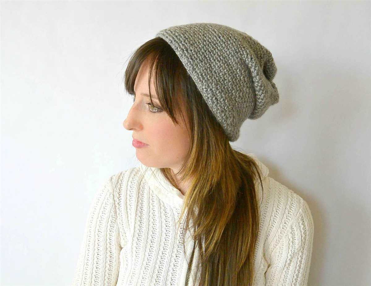 Basic slouchy hat knitting pattern