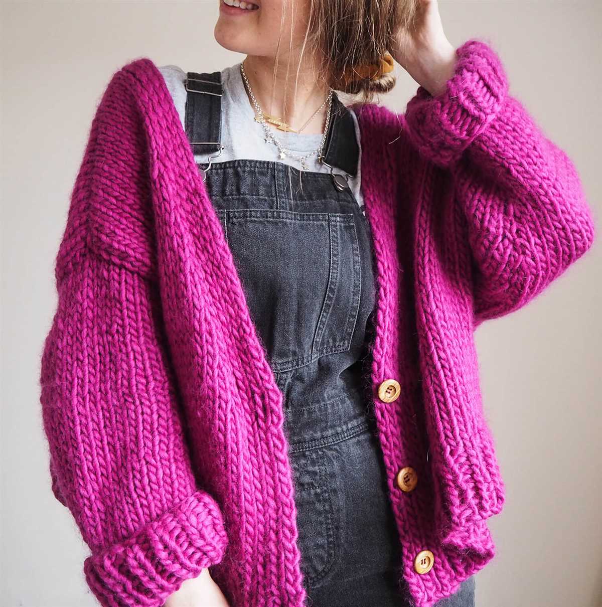 Knit a Cozy Sweater - Easy Pattern for a Chunky Oversized Cardigan Chunky oversized cardigan knitting pattern