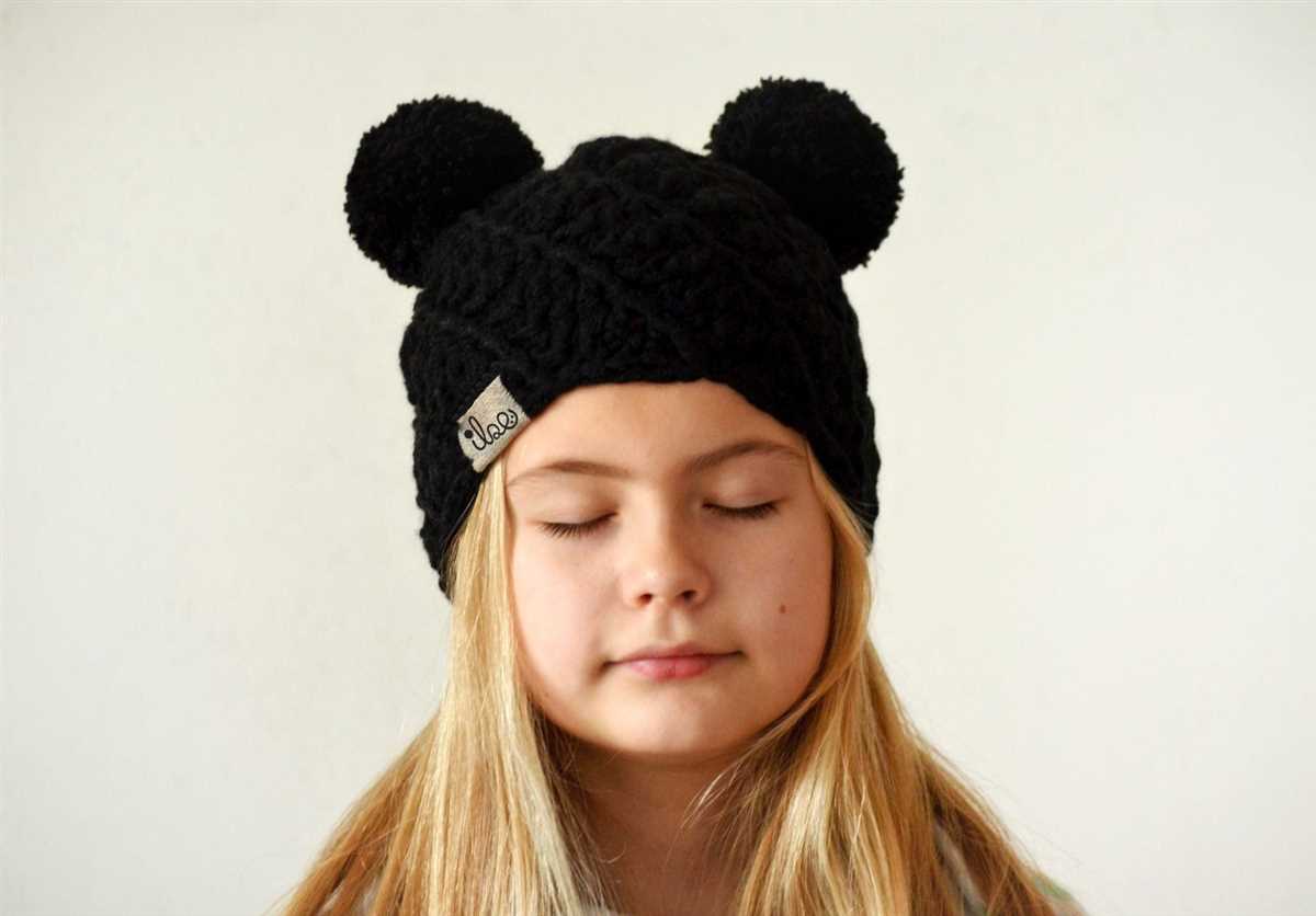 Bear ears hat knitting pattern