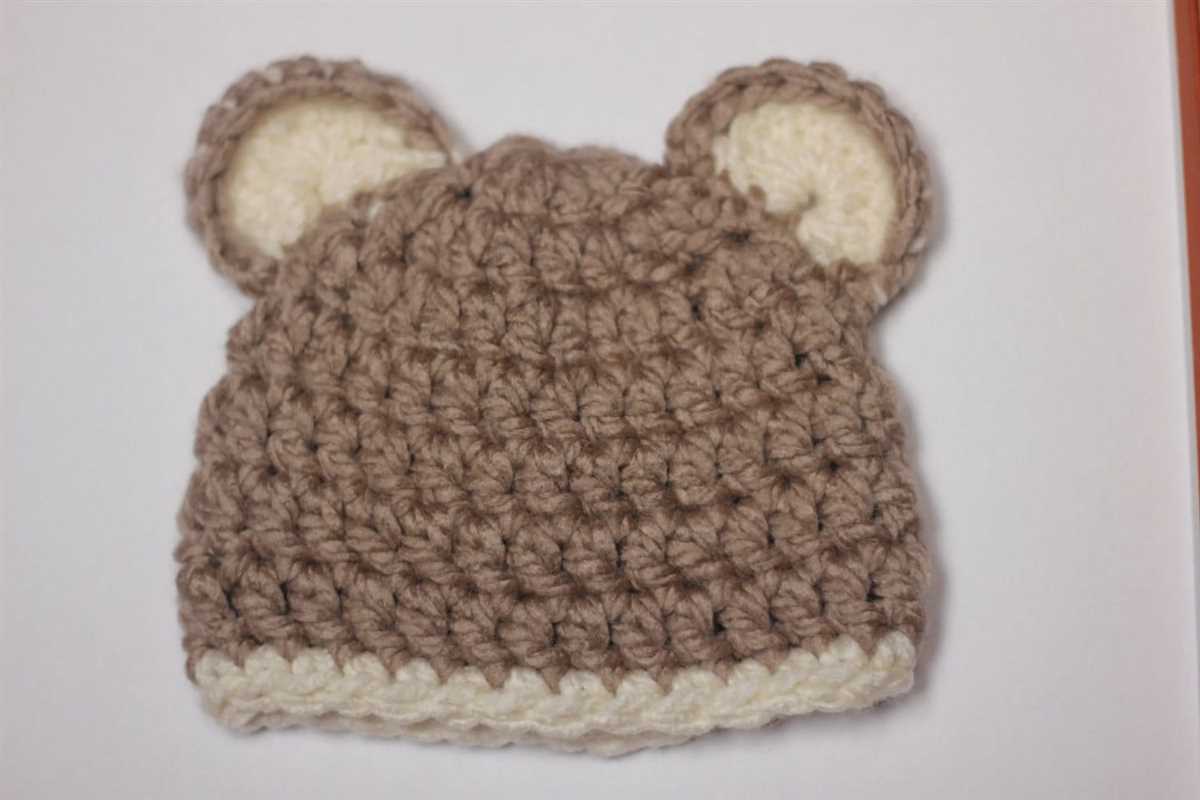 Bear ears hat knitting pattern