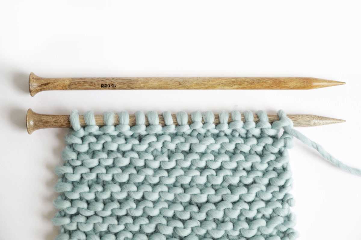 Beginner knit sweater pattern free