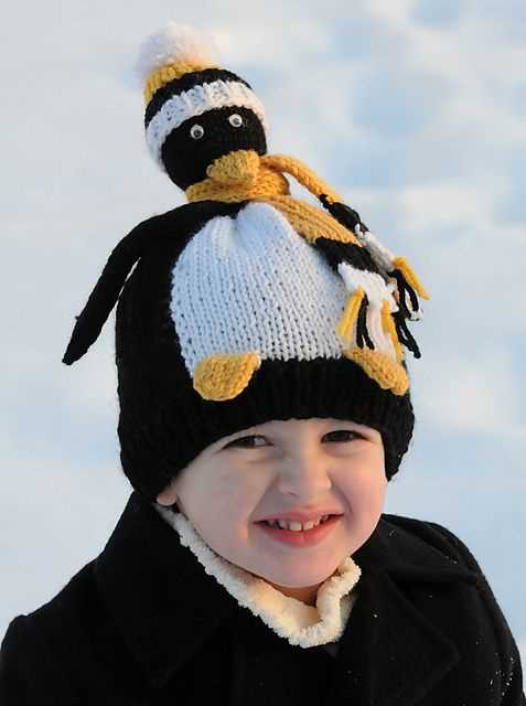 Penguin hat knitting pattern