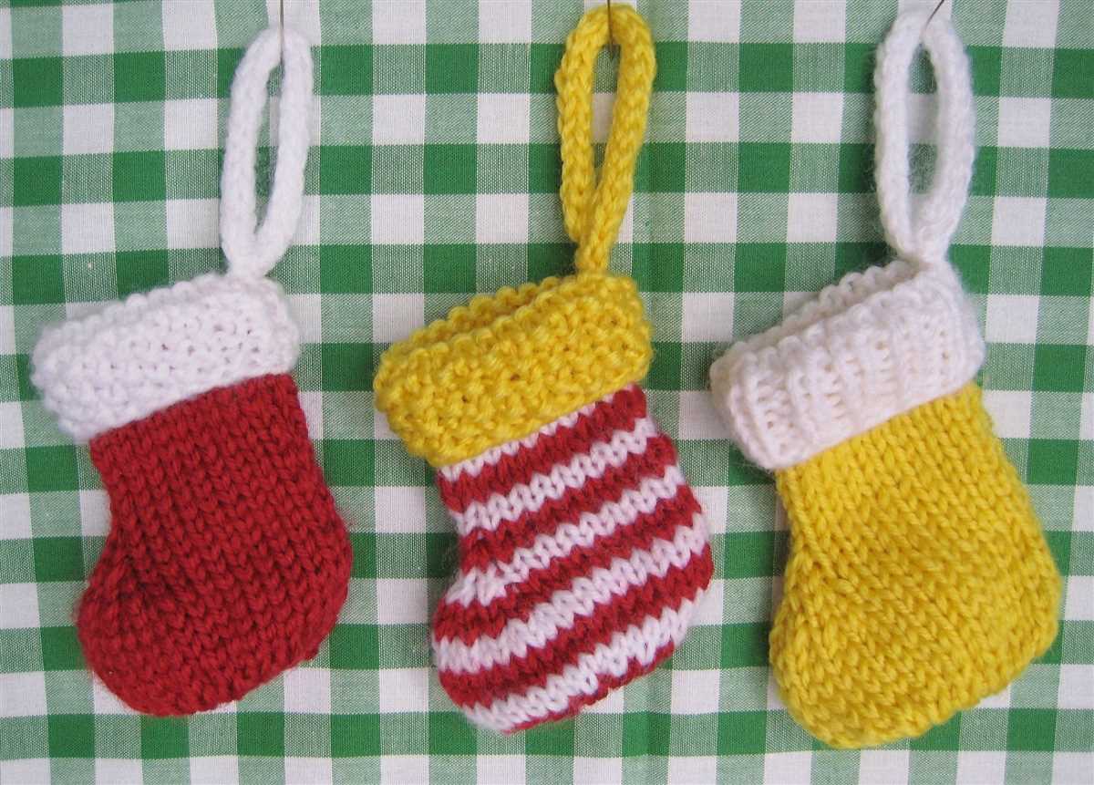 Small knit stocking pattern