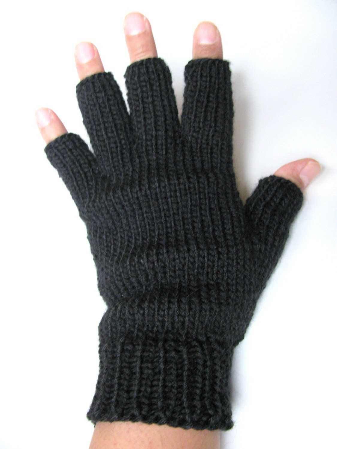 Striped fingerless gloves knitting pattern