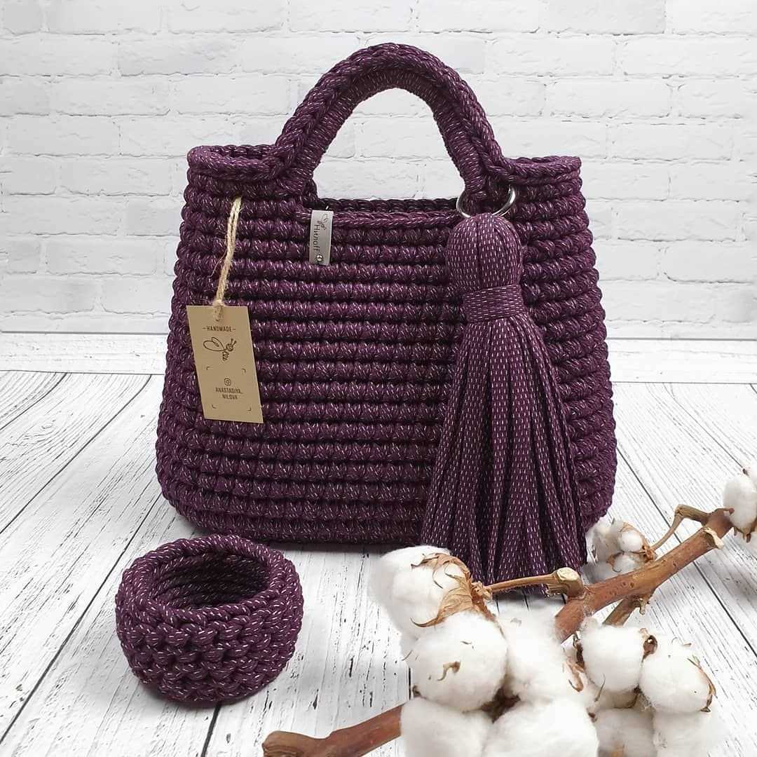 Create your own stylish Booga Bag with this knitting pattern Booga bag knitting pattern