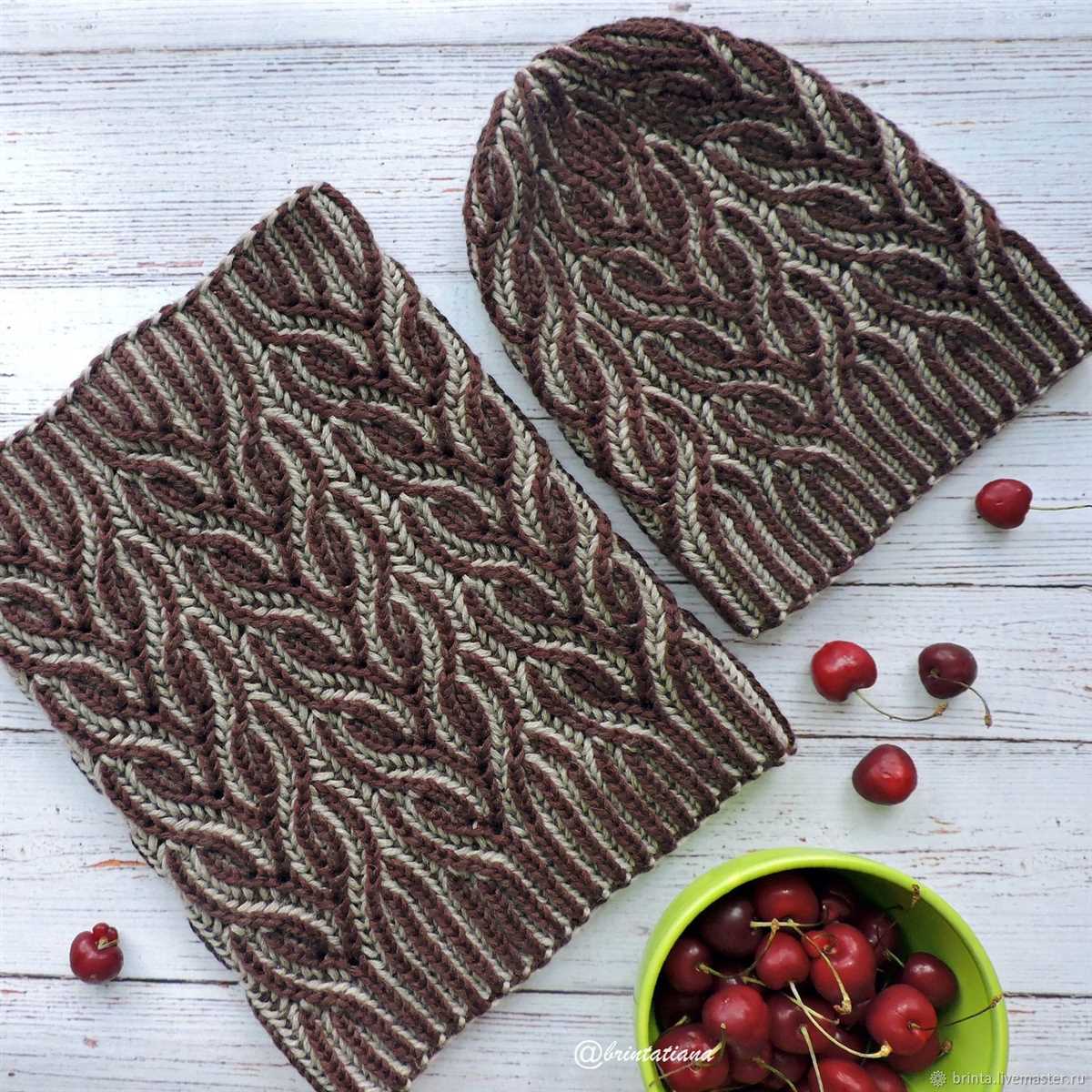 Brioche cowl knitting pattern