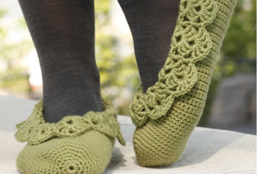 Knitted ballet slippers pattern