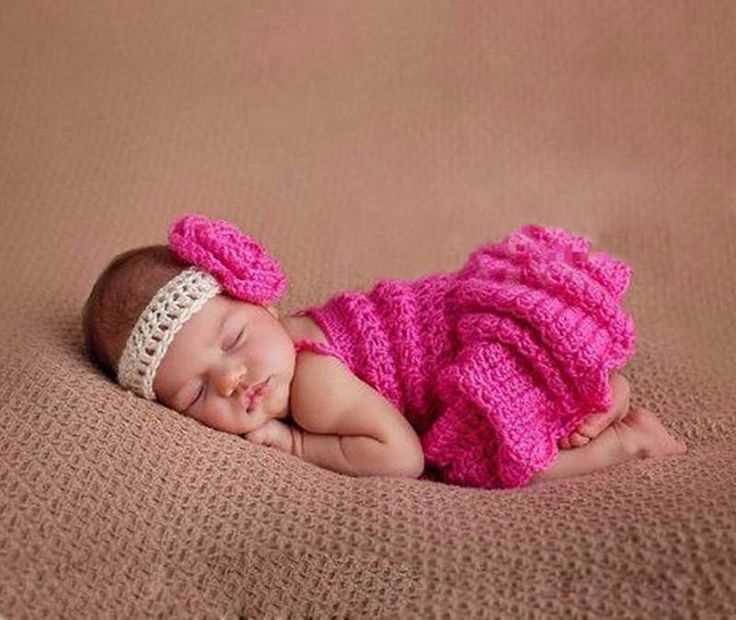 Knitted newborn dress pattern free