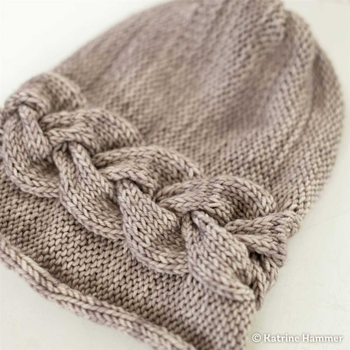 Cable knit hat patterns free
