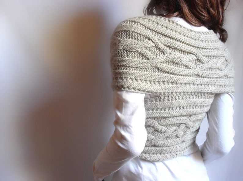 Cable knit neck warmer pattern