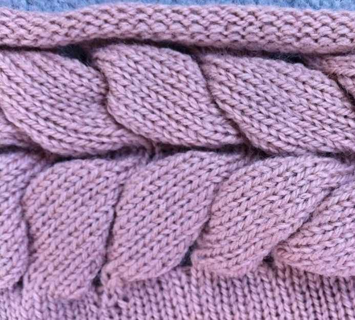 Horizontal knitting patterns