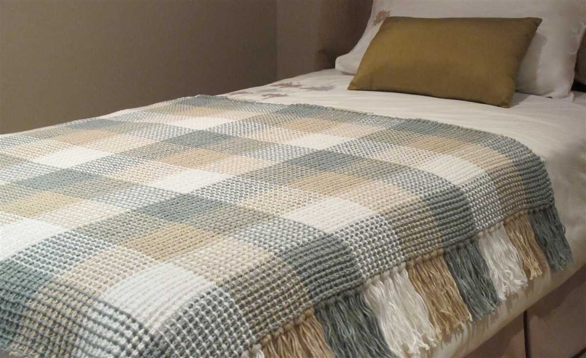 Knitted gingham blanket pattern
