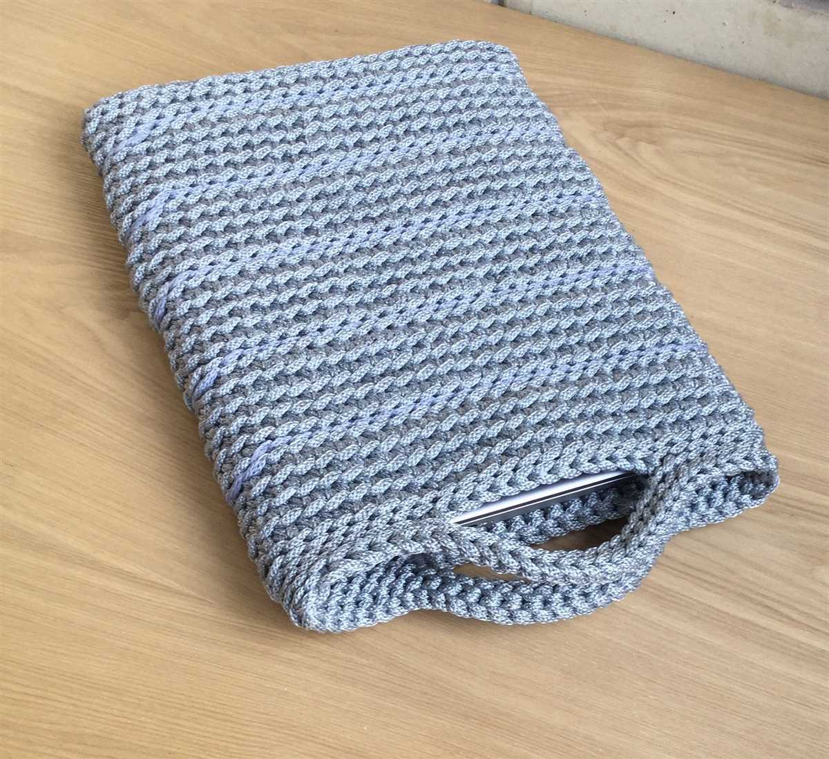 Laptop case knitting pattern