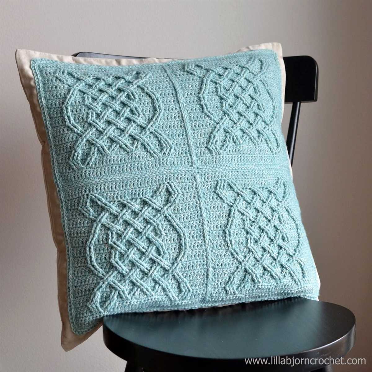 Unlock the beauty of Celtic knot knitting with this free pattern! Celtic knot knitting pattern free