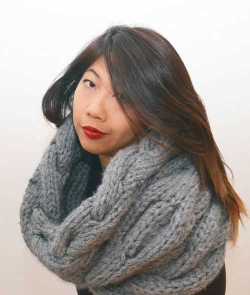 Cozy up with this stunning Chunky cable scarf knitting pattern Chunky cable scarf knitting pattern