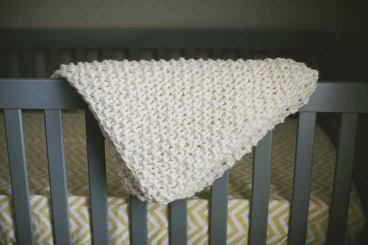Chunky baby blanket knitting pattern