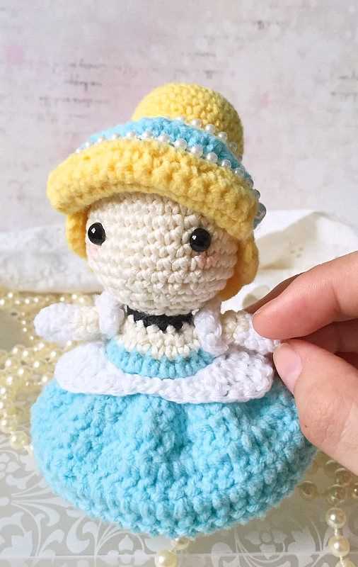 Cinderella doll knitting pattern