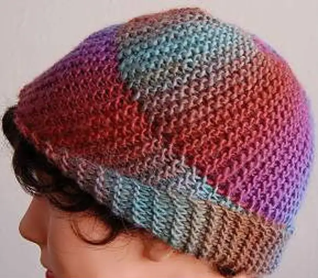 Ice cream swirl hat knitting pattern