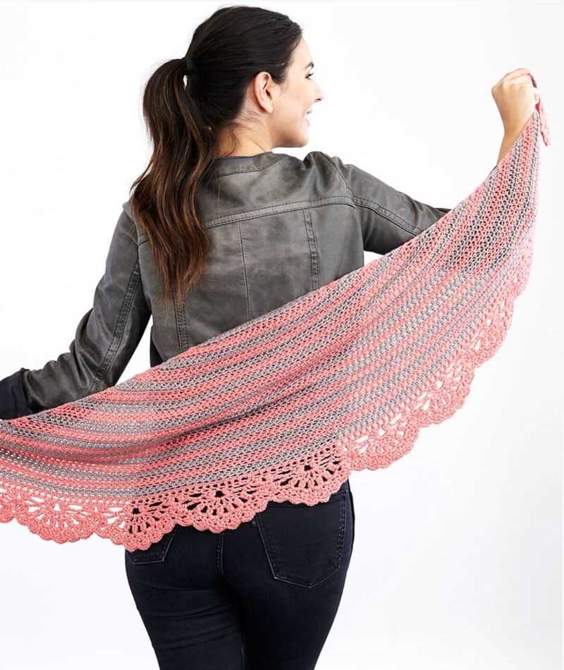 Crescent shawl knitting pattern