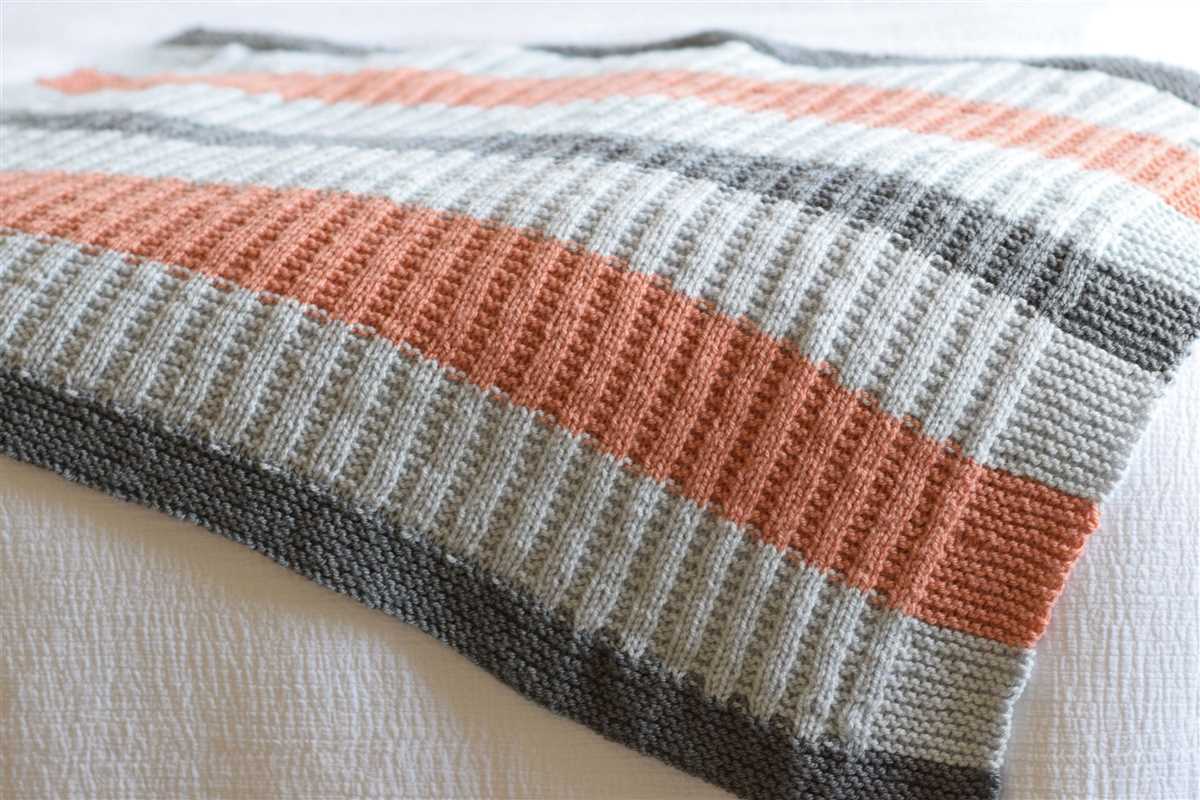 Striped knitted blanket pattern