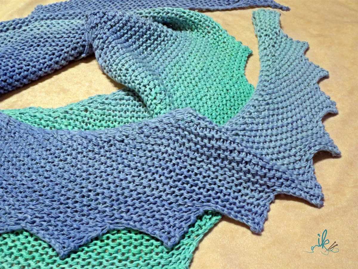 Dragon wing scarf knitting pattern