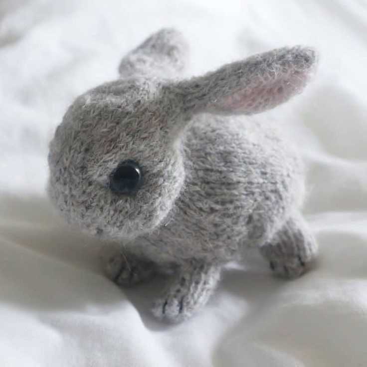 Dutch rabbit knitting pattern