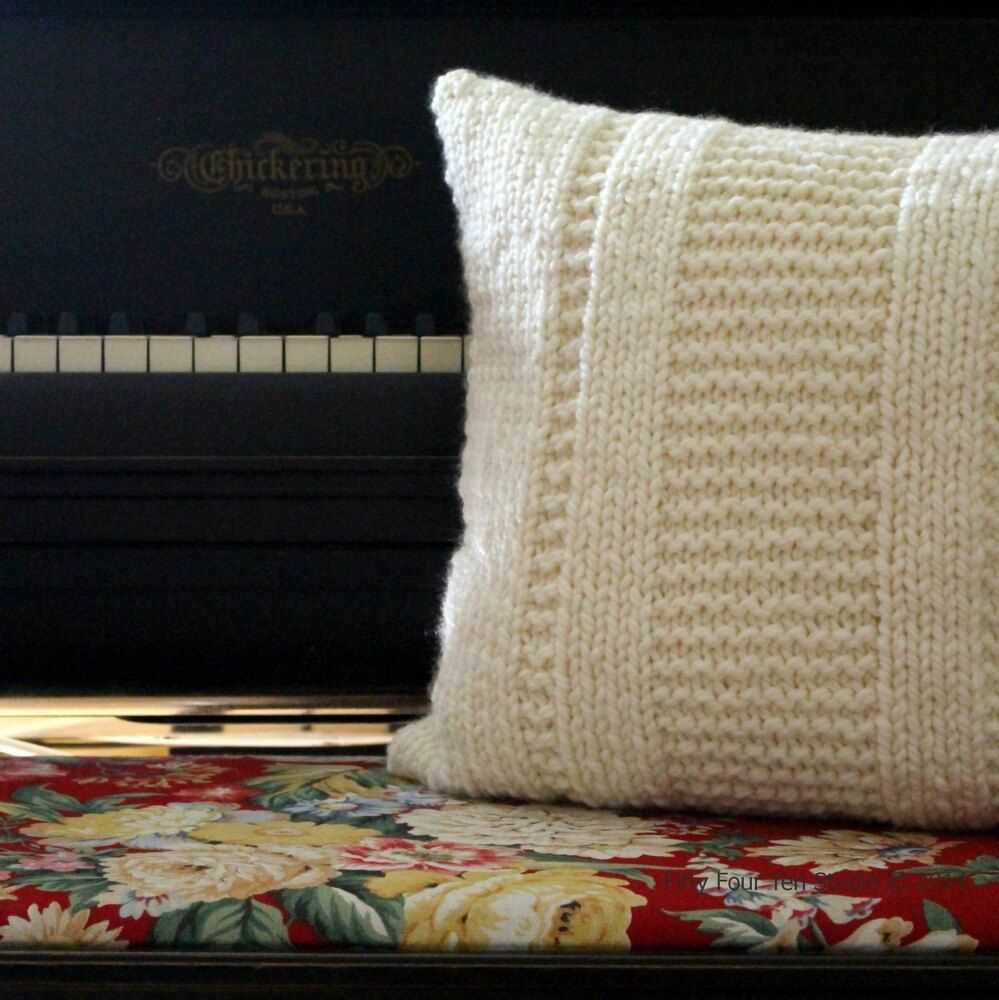 Easy knit pillow pattern