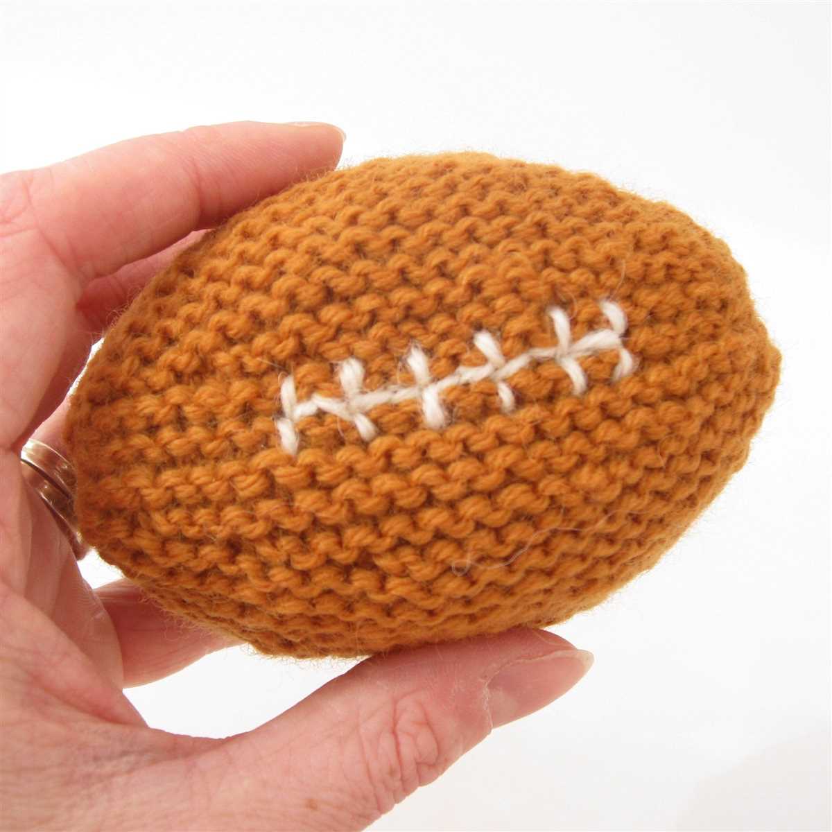Easy knit toys free patterns