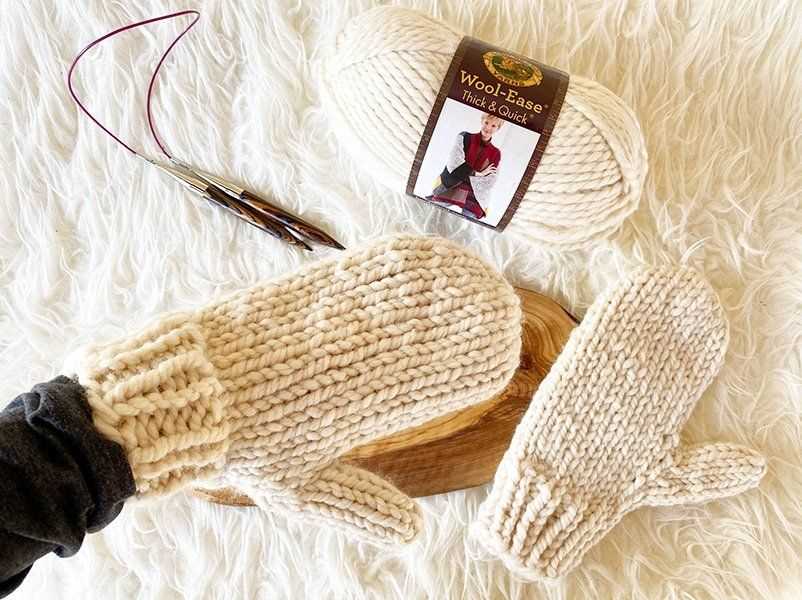 Easy mittens knitting pattern