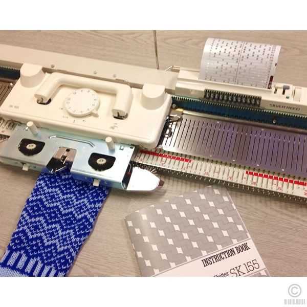 Electronic knitting machine patterns
