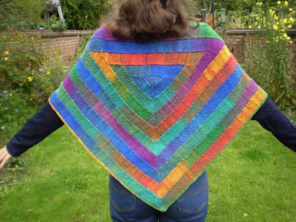 Loom knitted shawl pattern videos