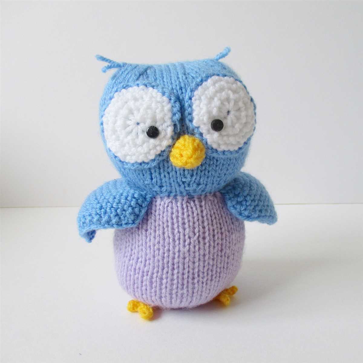 Free knitting patterns for tiny animals
