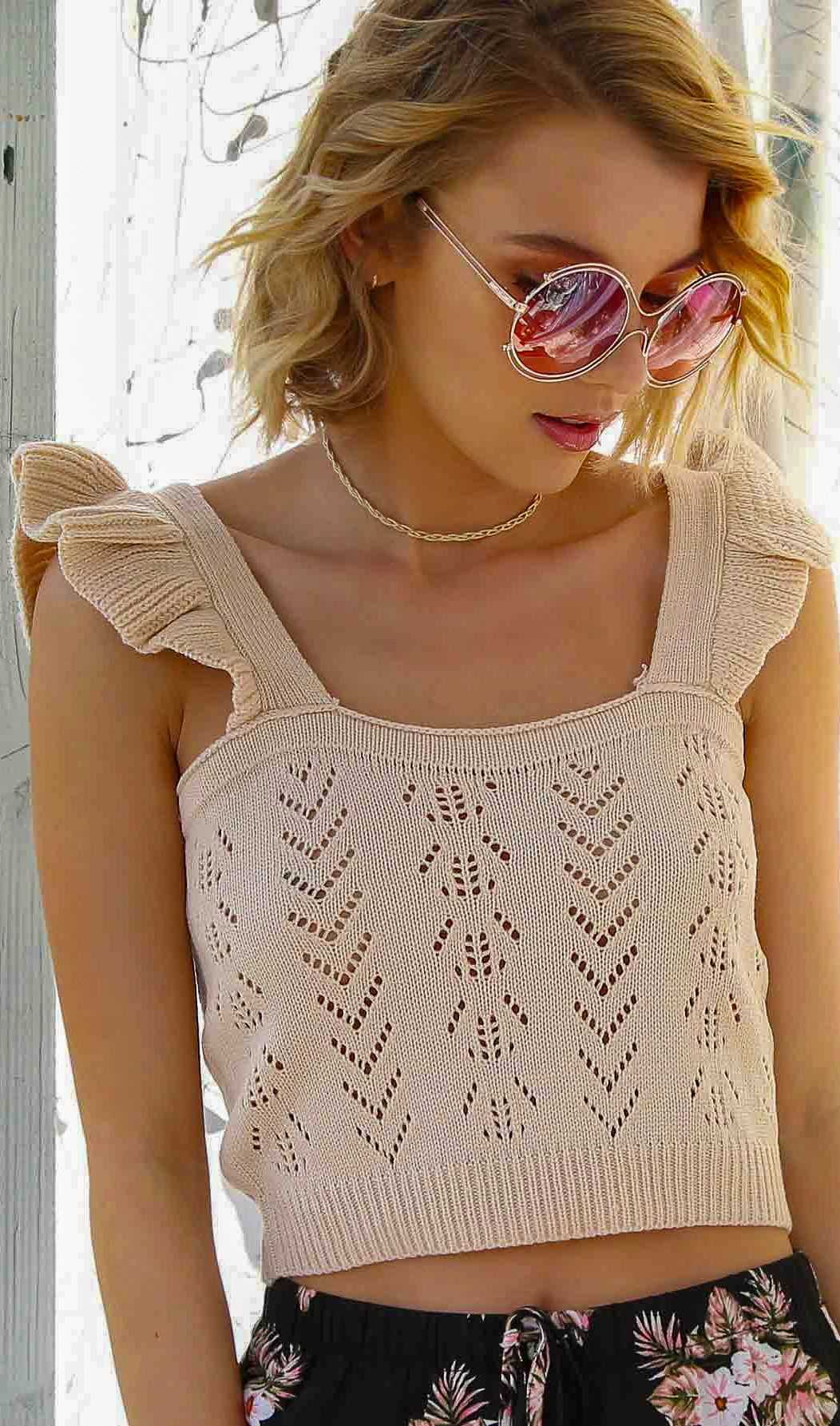Long sleeve crop top knitting pattern