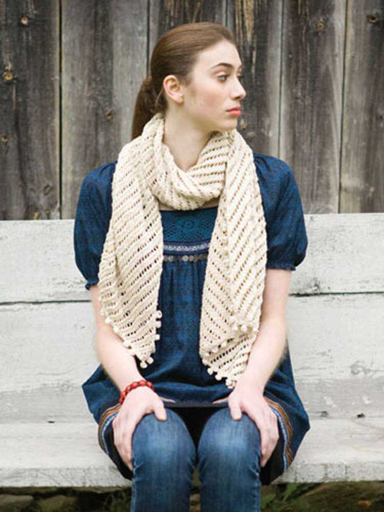 Eyelet scarf knitting pattern