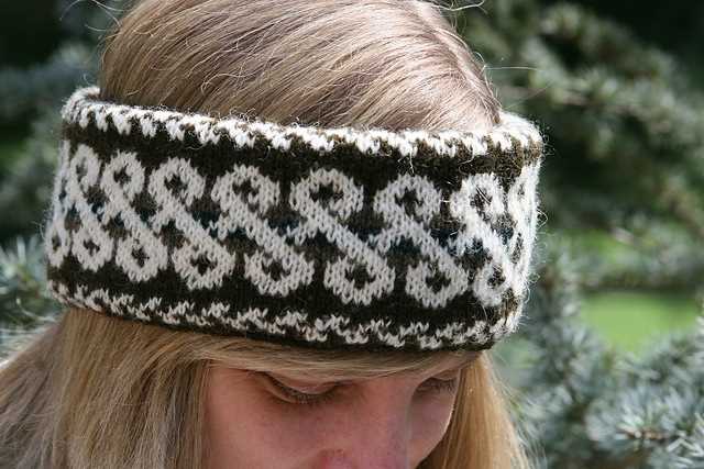 Knit Your Own Fair Isle Headband with This Easy-to-Follow Pattern Fair isle headband knitting pattern