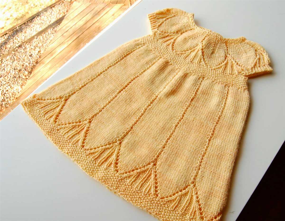 Fairy leaves dress knitting pattern