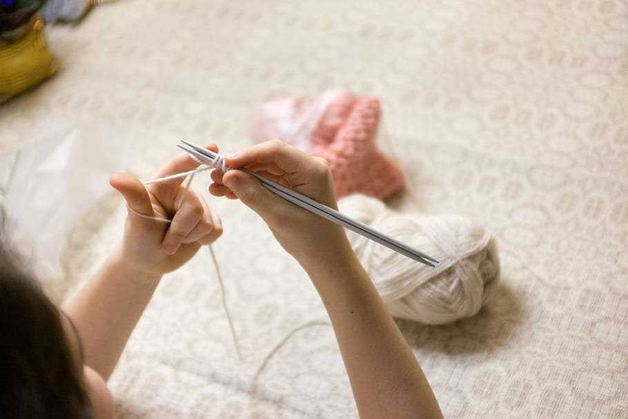 Using smaller knitting needles than pattern