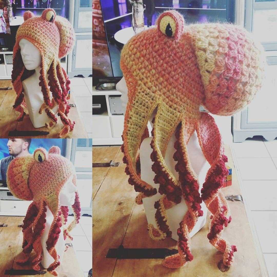 Octopus hat knitting pattern