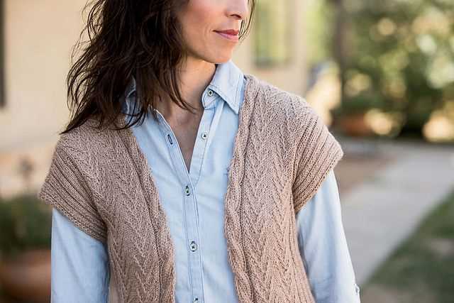 Felix cardigan knitting pattern