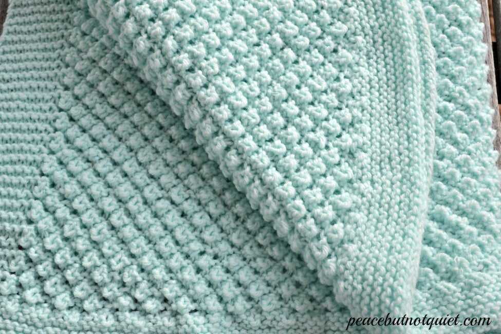 Cozy and Stylish - Create Your Own Cotton Knit Blanket with This Simple Pattern Cotton knit blanket pattern