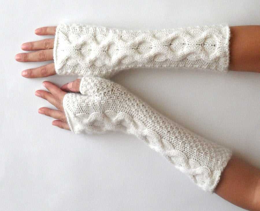 Fingerless knit gloves pattern