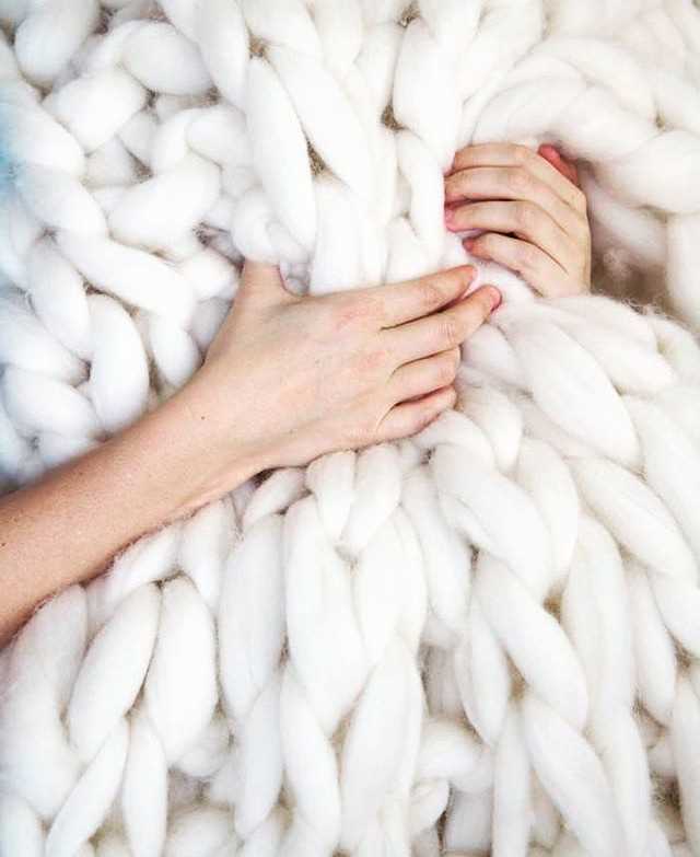 Huge knit blanket pattern
