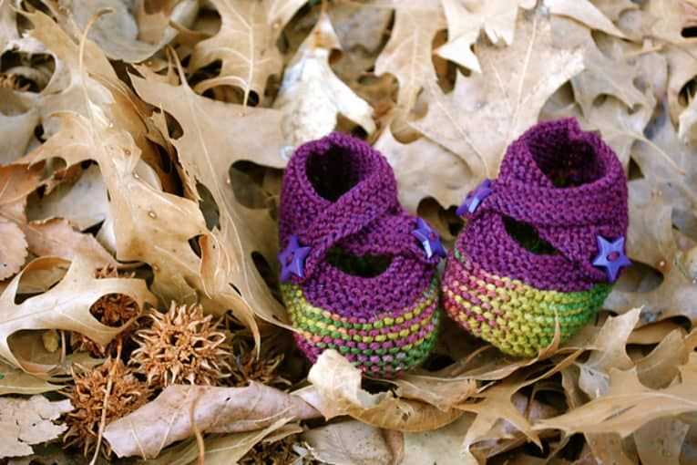 Fox booties knitting pattern