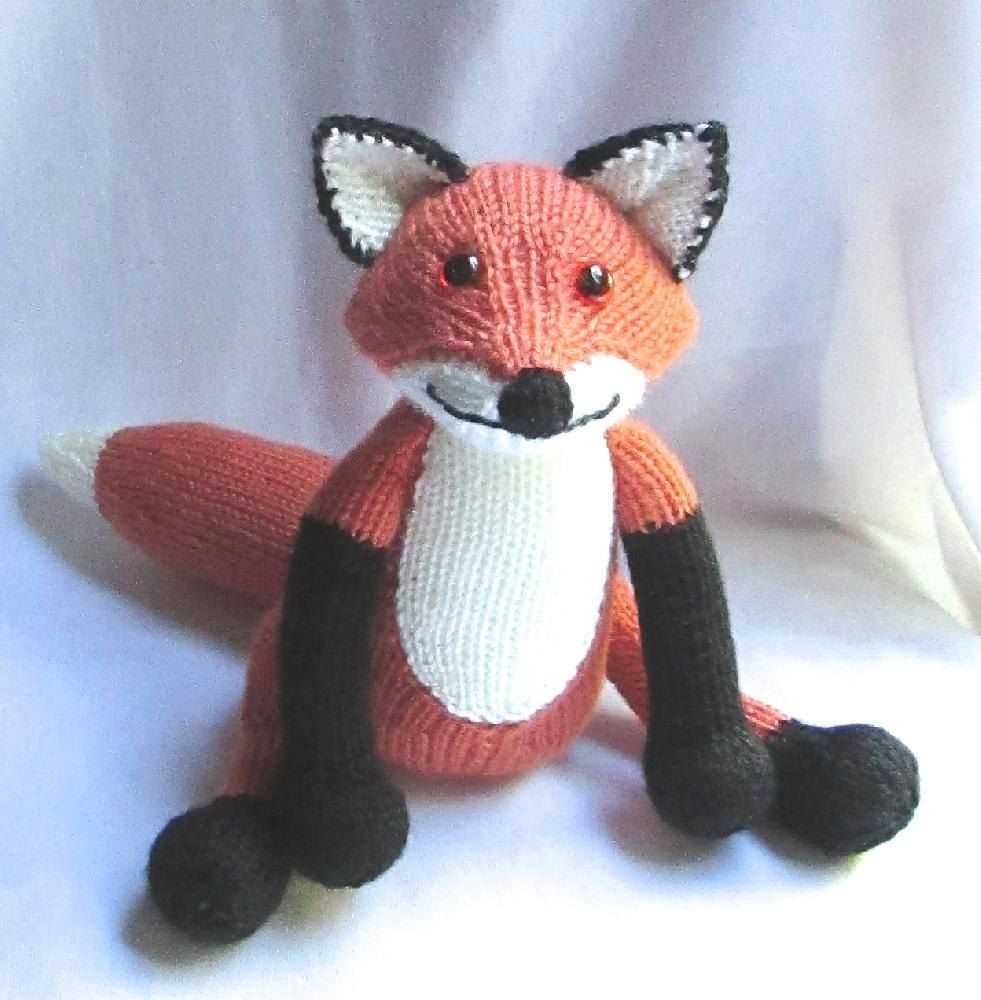 Fox toy knitting pattern